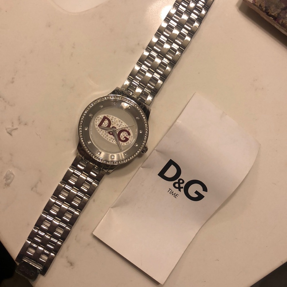 D&G watch silver